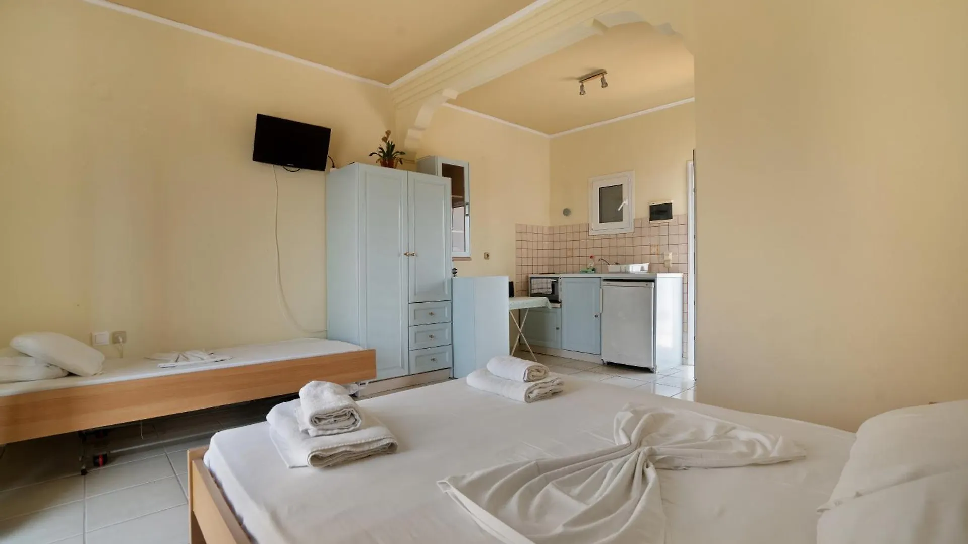 Helena Inn Kefalonia 斯沃伦塔 0*,