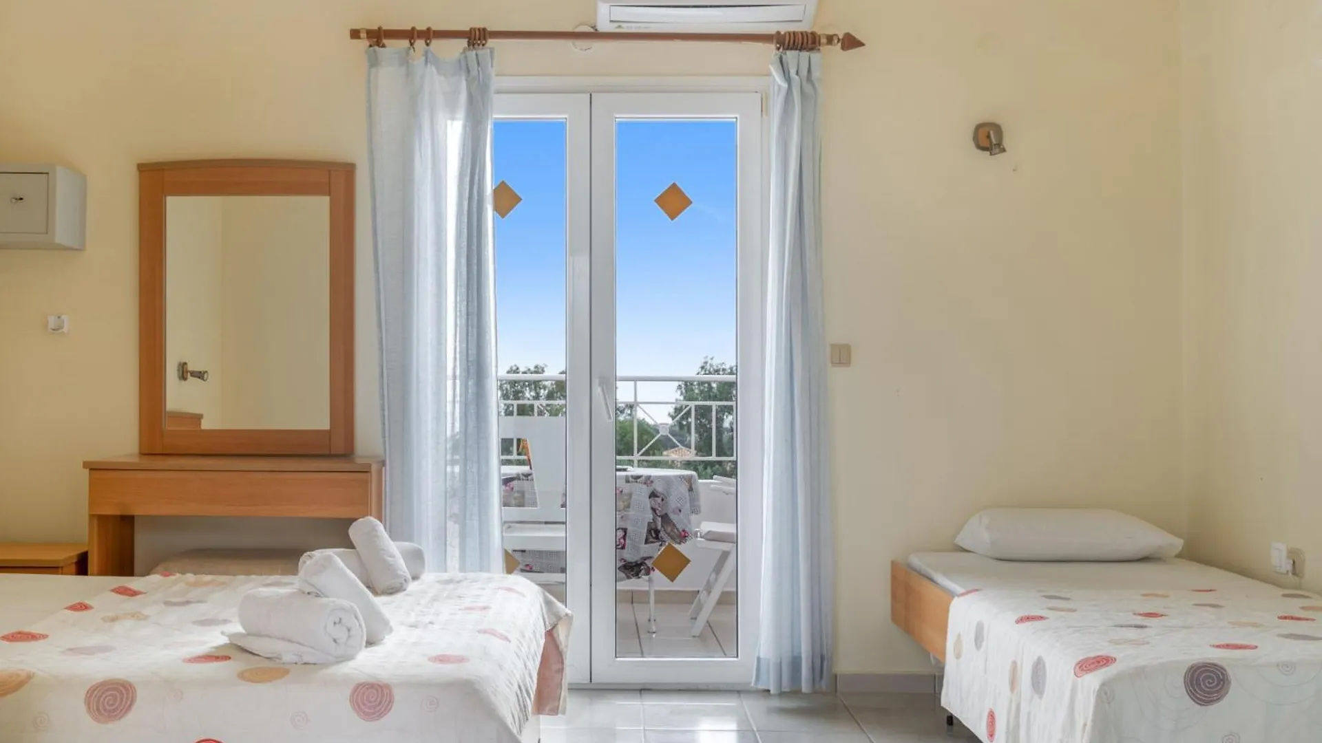 Helena Inn Kefalonia 斯沃伦塔 0*,